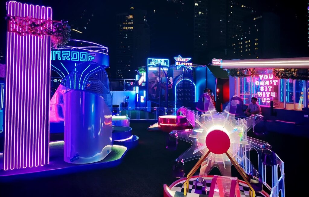 fun roof poblacion tables